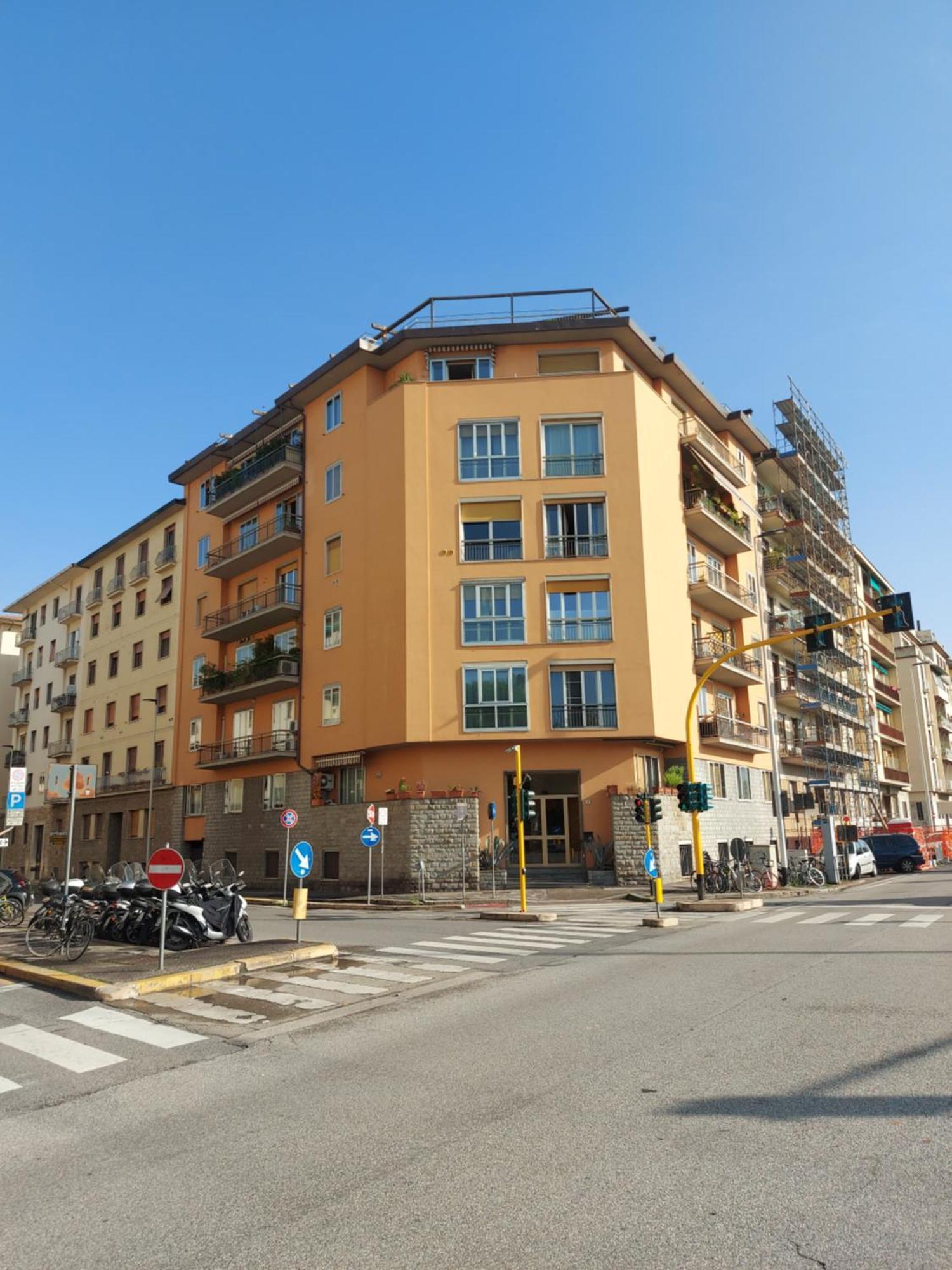 Appartamento con 2 Camere da Letto
